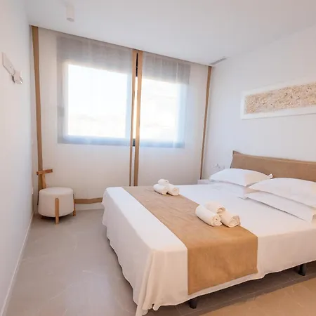 Holidays Amber Apartment *